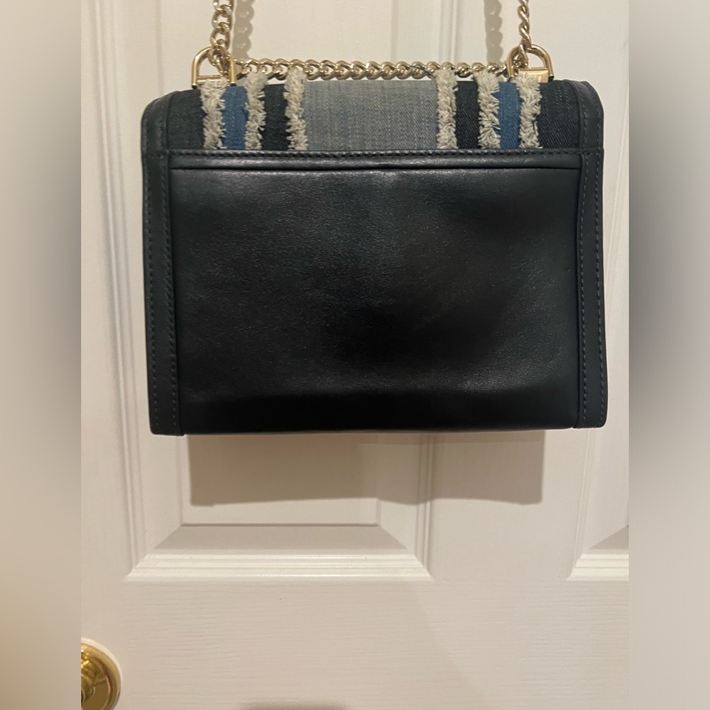 Michael Kors ๐Elegant Blue and White Denim Women's Bag - Picture 6 of 13